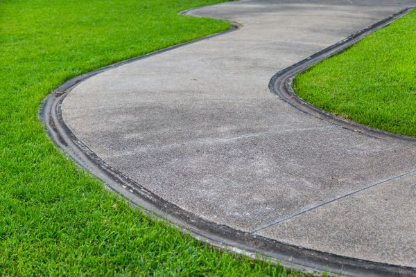 Cost of Concrete Sidewalk Construction in San Antonio