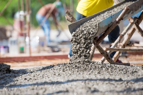 Backyard Concrete Pouring in San Antonio