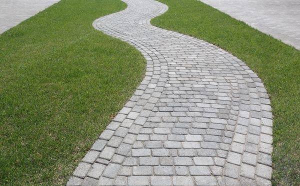 Cost of Walkway Paving in San Antonio